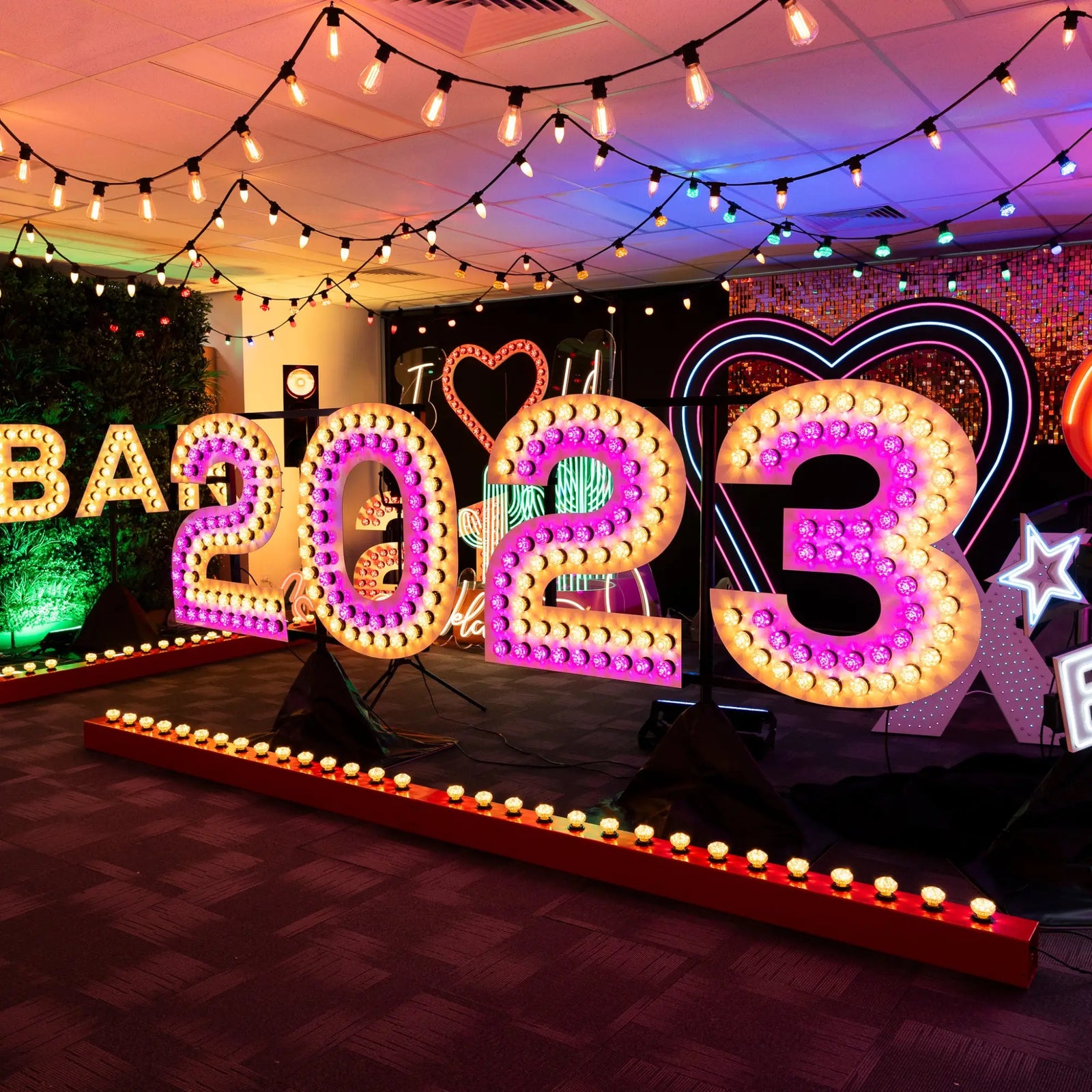 How to Create an Instagram-Worthy Party with Light Rentals for Events