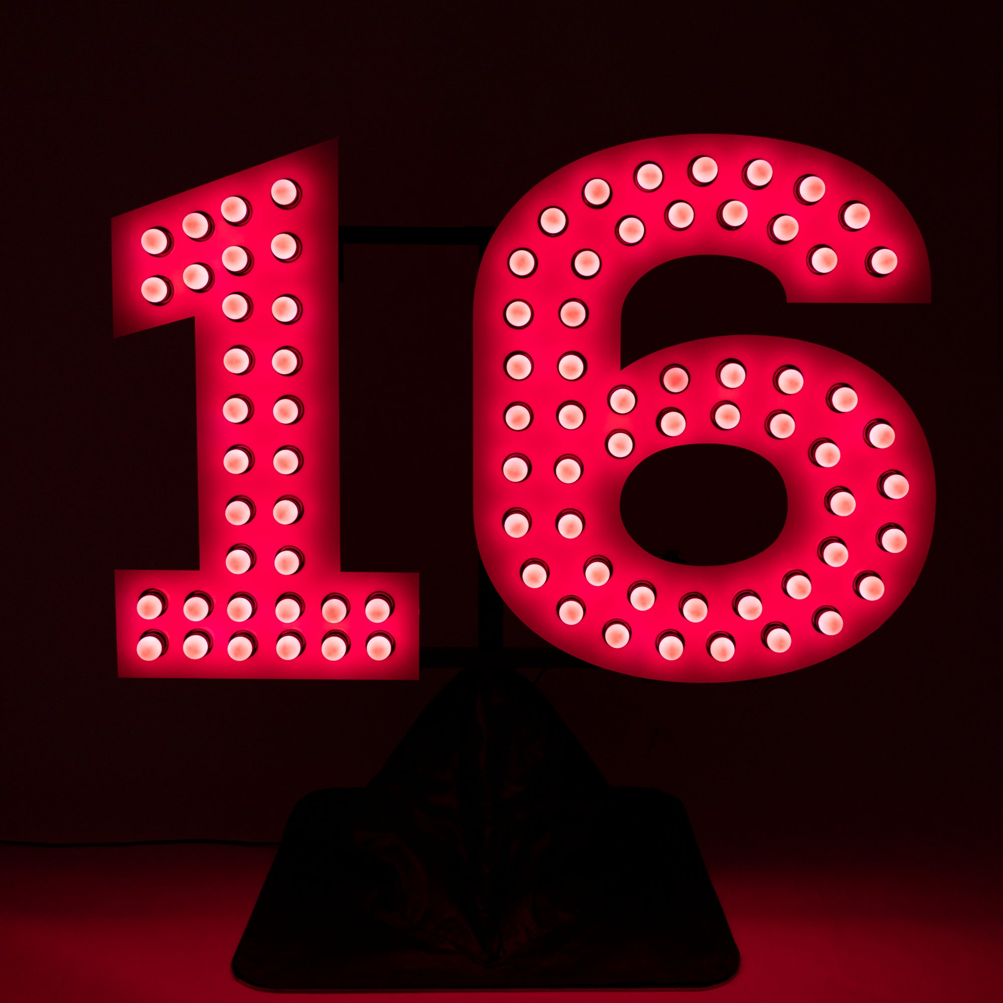 GIANT 16 Sign Double Bulbed