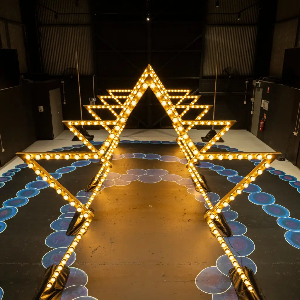 GIANT 3.5m Bulbed Star Arch - Event Hire Brisbane
